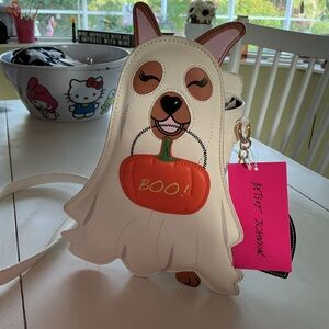Betsey Johnson GLOW IN THE DARK  GHOST DOG XOSPOOKY WHITE CROSSBODY NWT